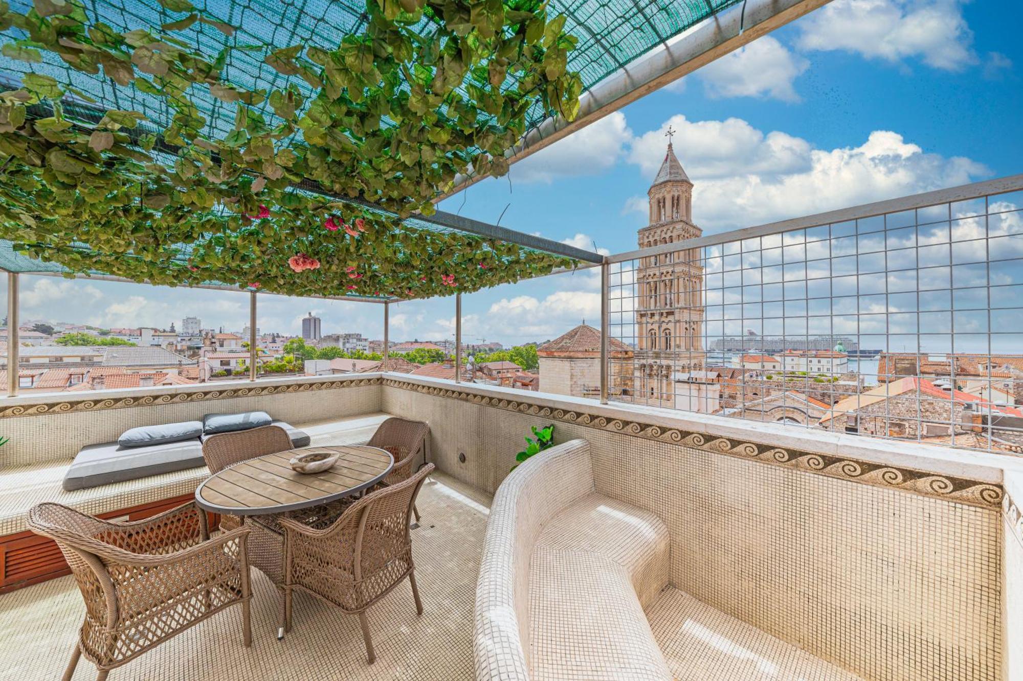 Апартаменты Augubio Penthouse Сплит Экстерьер фото