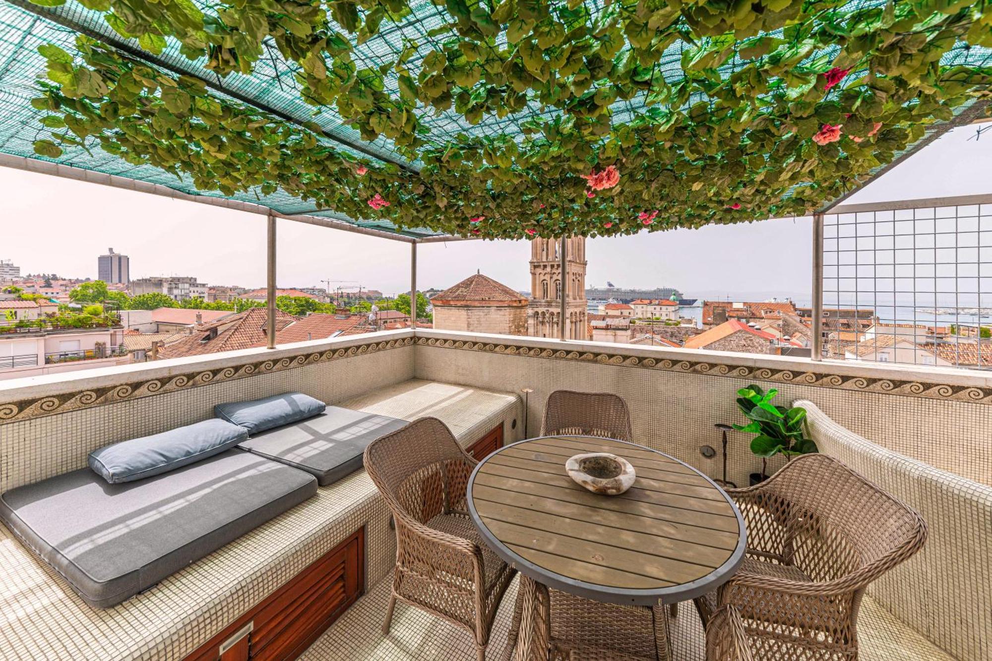 Апартаменты Augubio Penthouse Сплит Экстерьер фото