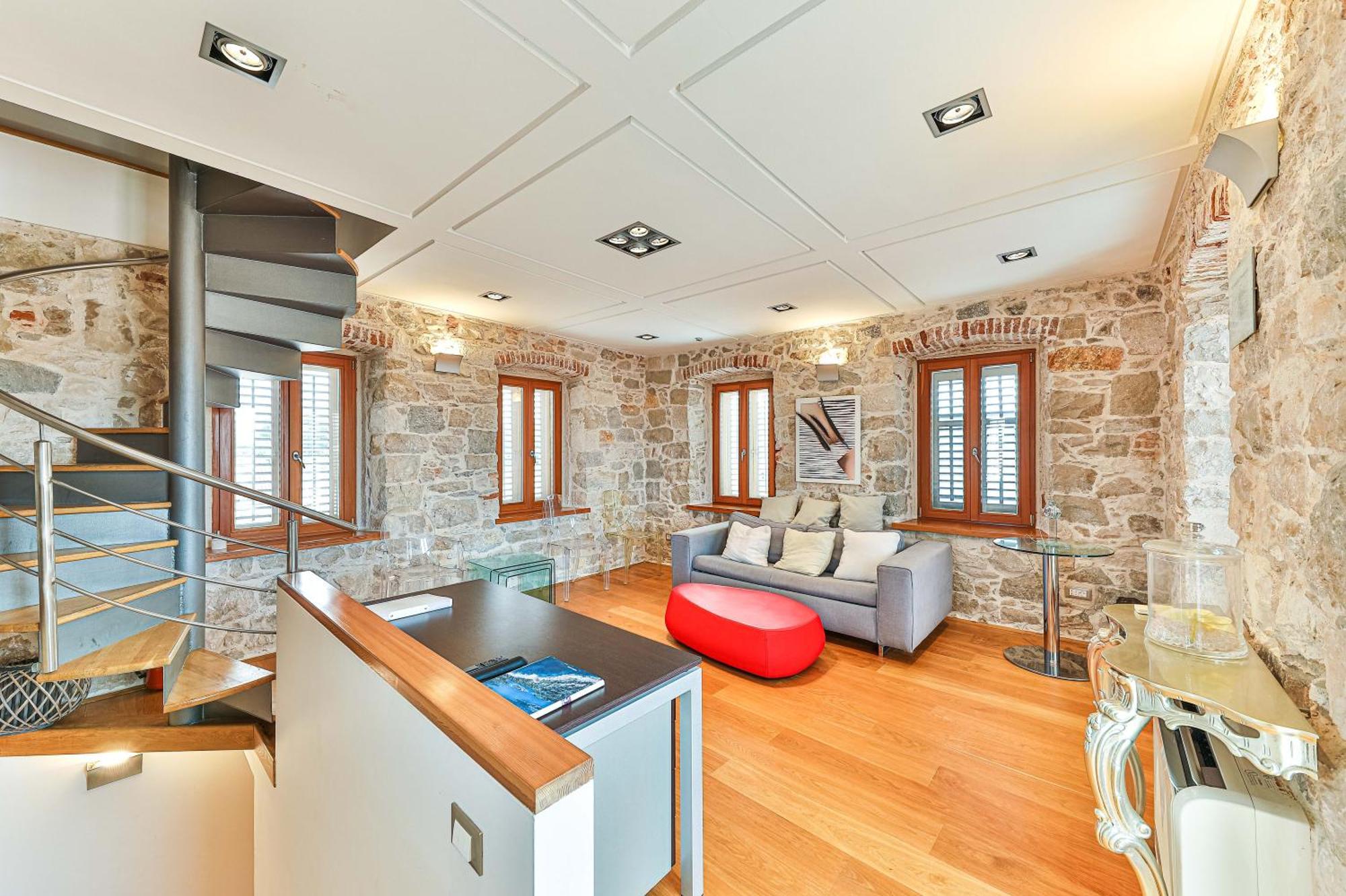 Апартаменты Augubio Penthouse Сплит Экстерьер фото