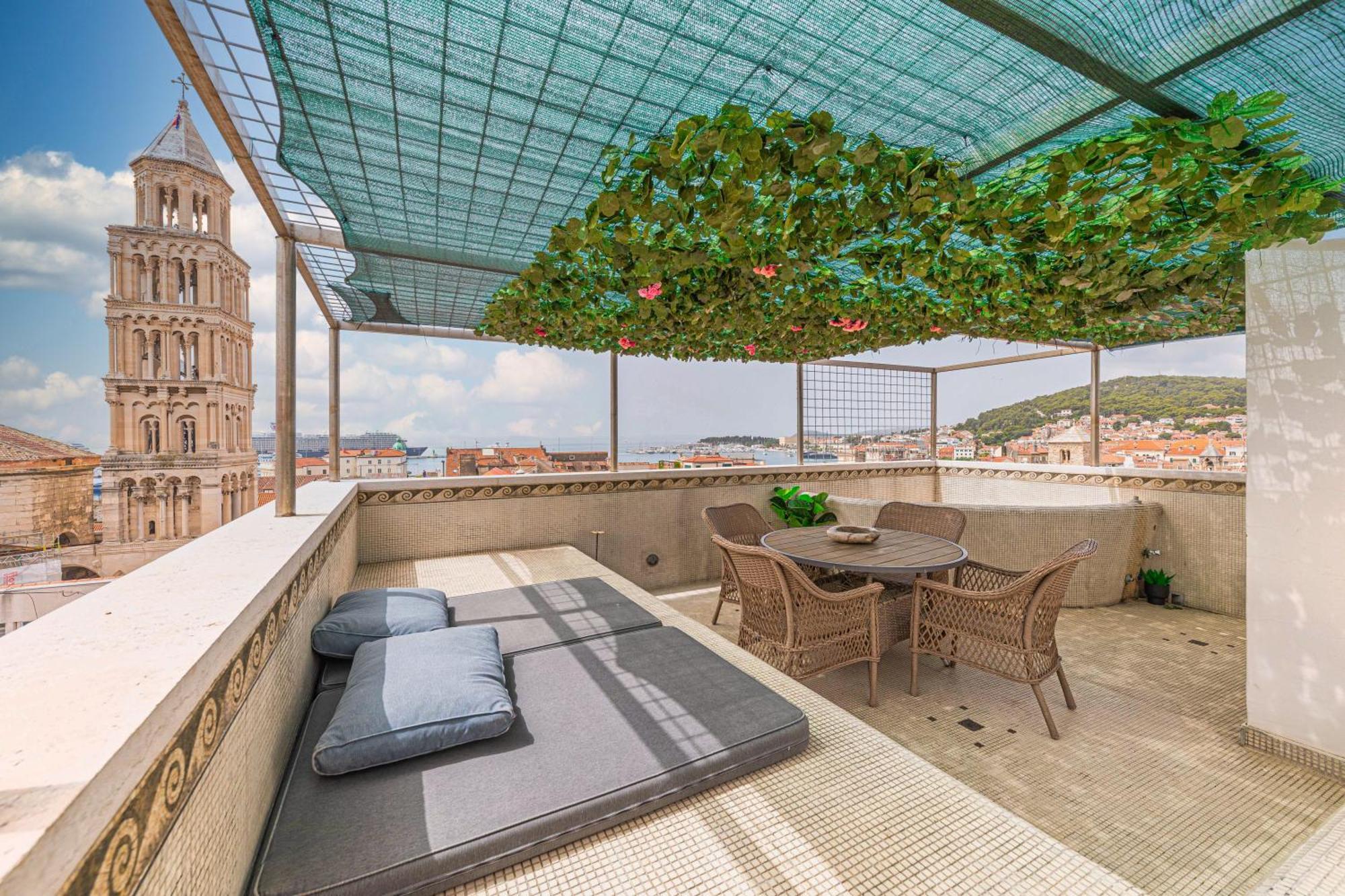 Апартаменты Augubio Penthouse Сплит Экстерьер фото